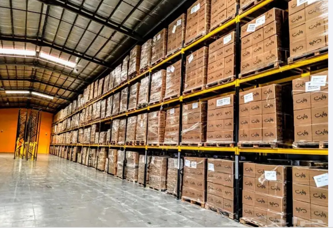Modern warehouse facility in Al Sulay District Riyadh for logistics - storage