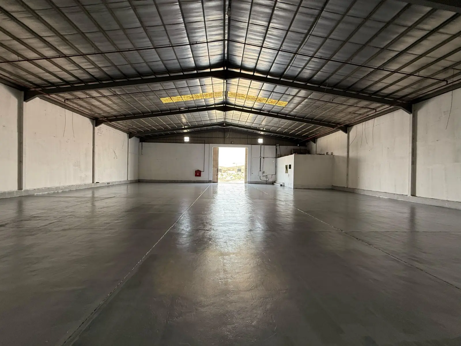 Dry Storage Warehouses in Al Sulay